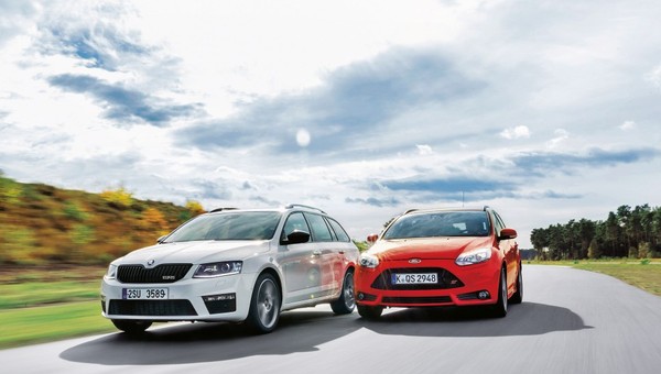 Ford Focus ST kontra Skoda Octavia RS: turborakiety  w rodzinnym  kamuflażu