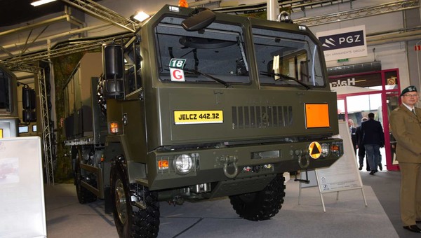 Ściśle tajne, czyli ponad 35 mln zł na nowe Jelcze dla wojska