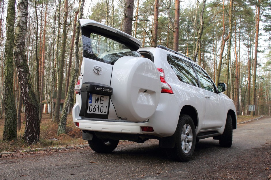 Toyota Land Cruiser 150