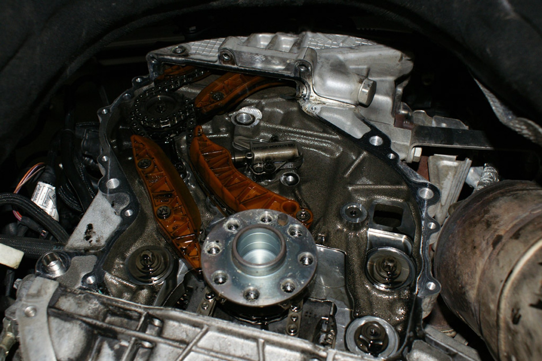 BMW 320d - sprawdzenie rozrządu - zdjęcia