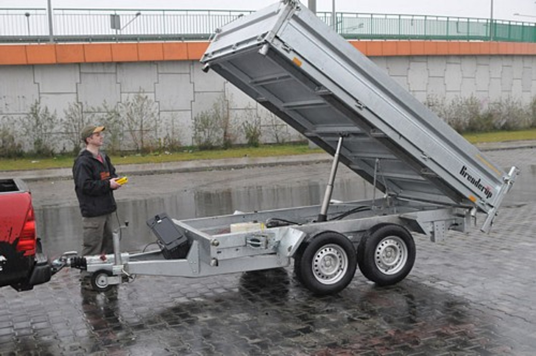 Nowoczesny wielbłąd: Isuzu d-max w teście "transportowym"