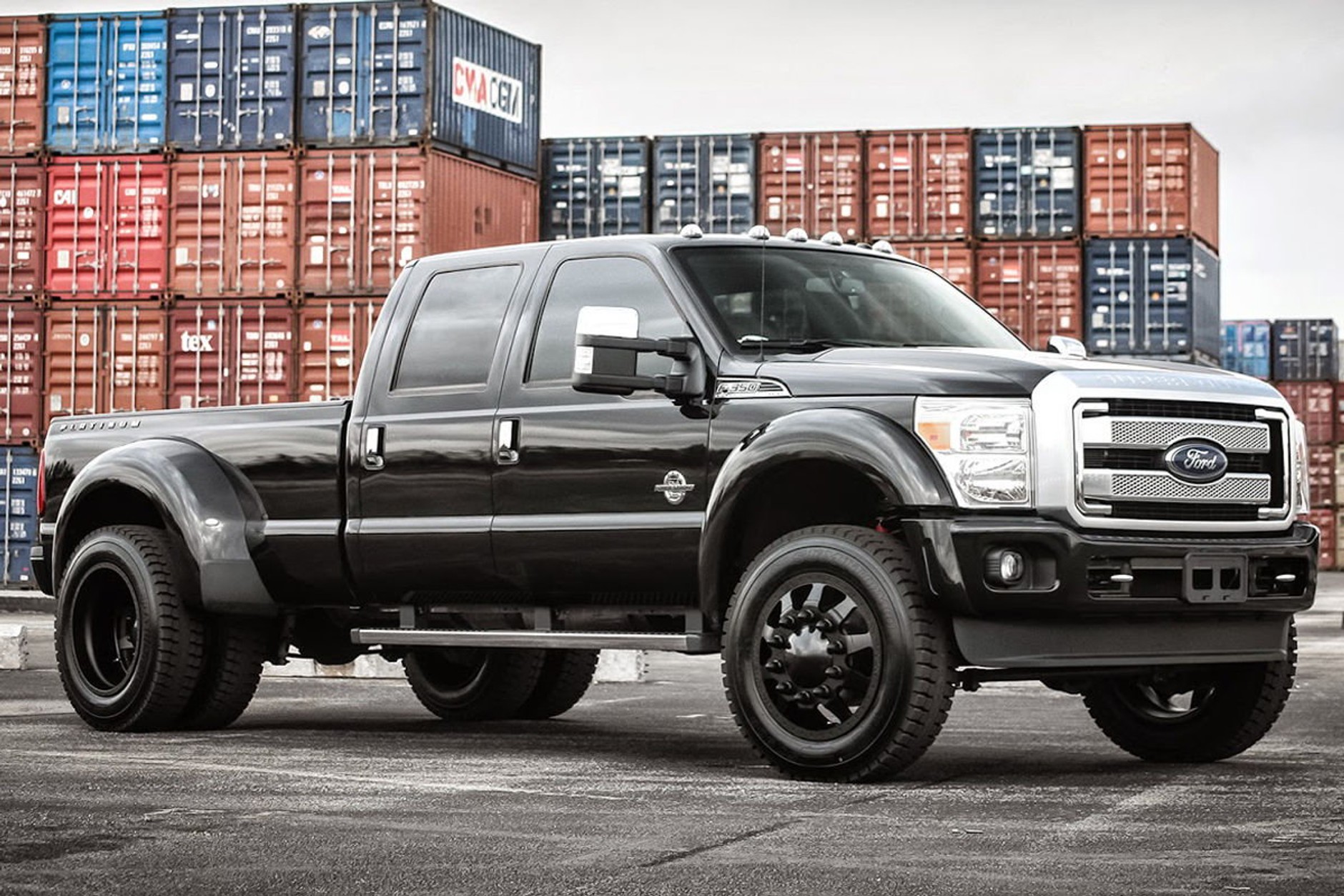 Ford F-350 Platinum Dually