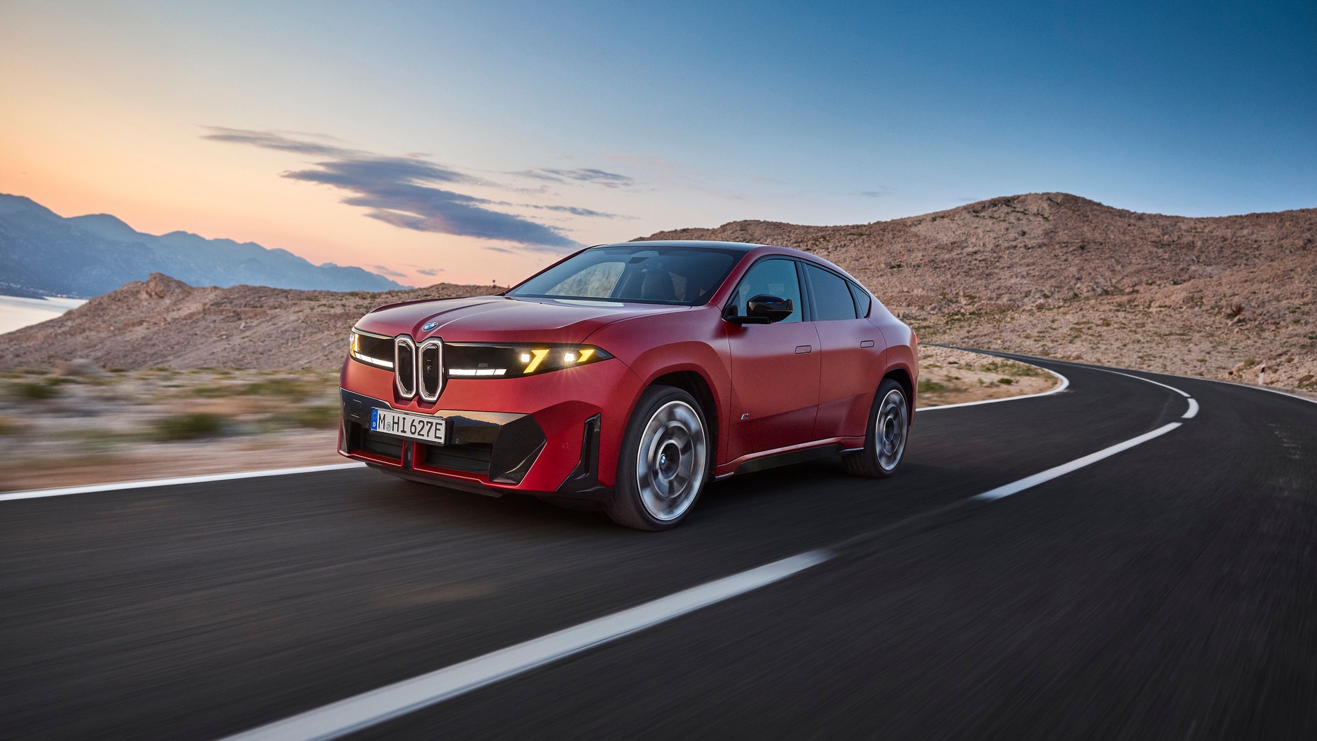 Nowe BMW iX4