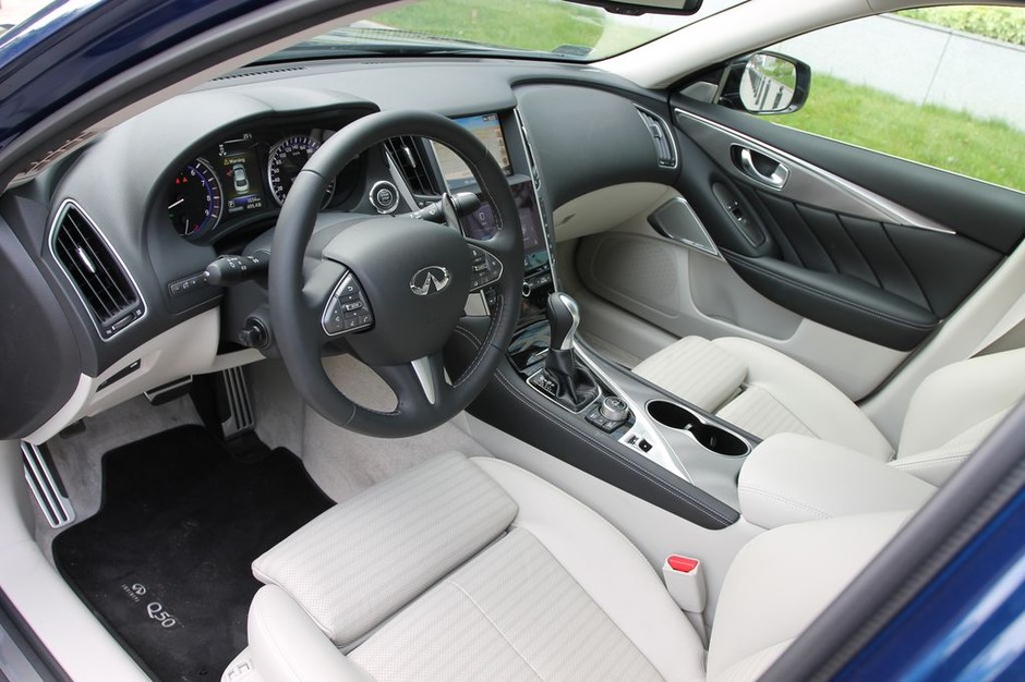 Infiniti Q50S 3.0t
