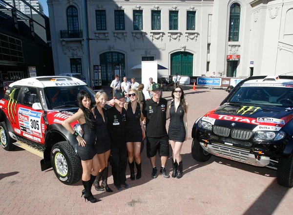 Rajd Dakar 2011: Hołowczyc na konferencji zespołu X-raid