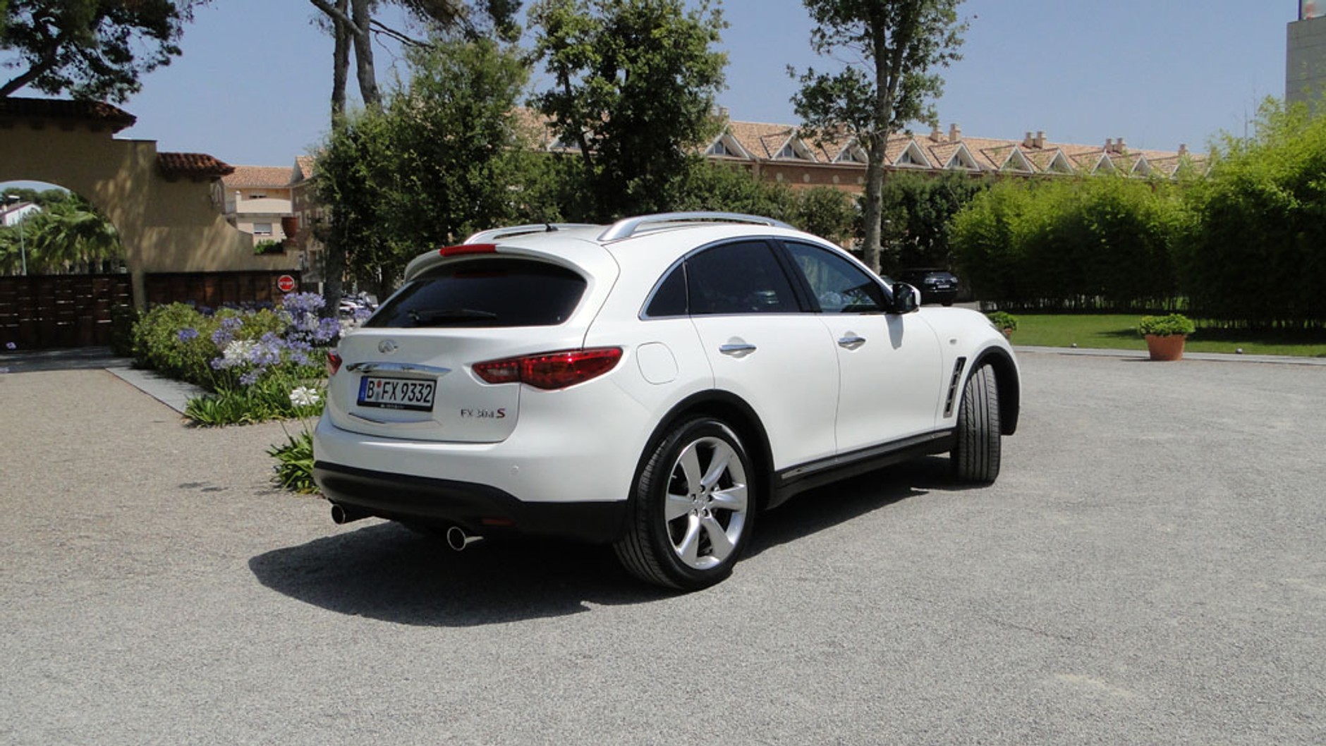 Infiniti FX 30d: Diesel ze sportową duszą