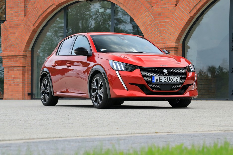 Peugeot 208 GT
