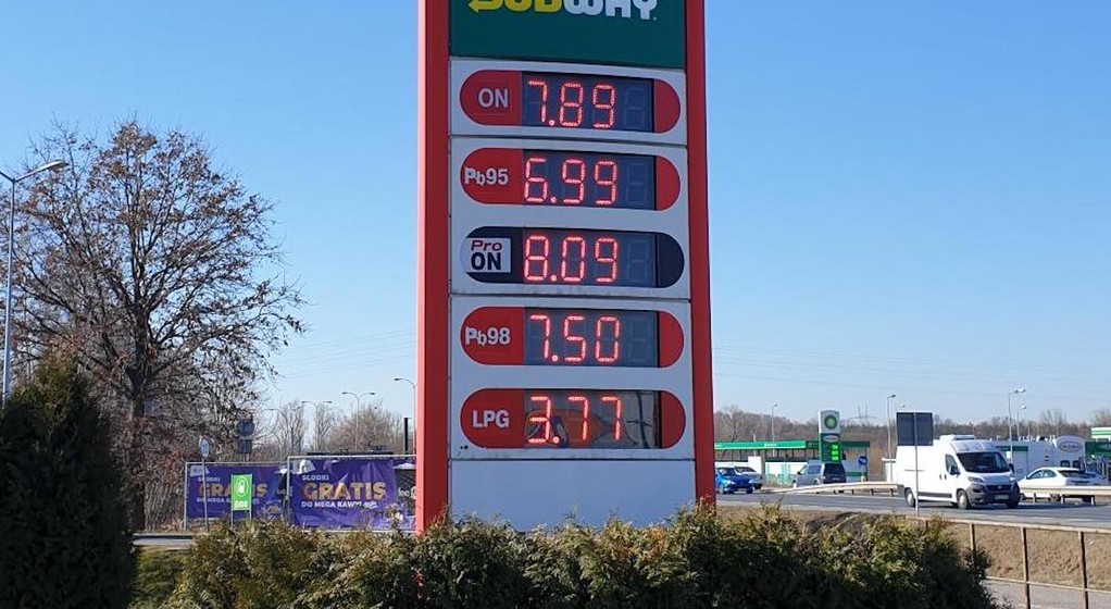 ceny paliw 11032022 Warszawa Amic