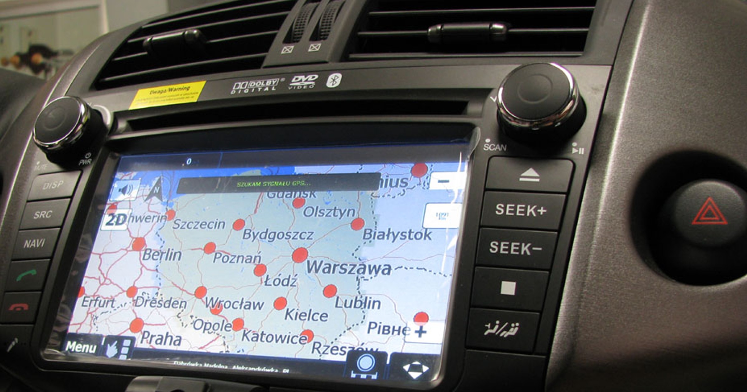 Fabryczne radio? Nie, dziękuję
