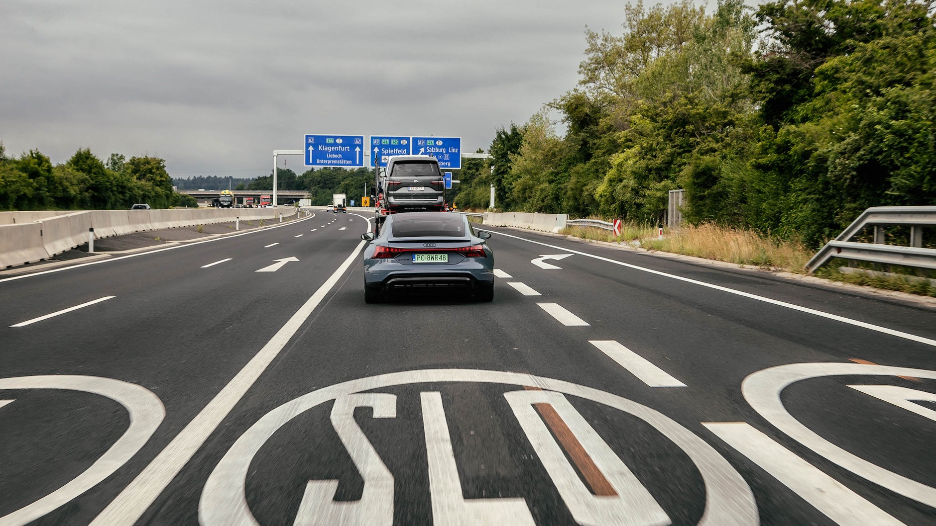 Podróż Porsche Taycanem i Audi e-tronem GT do Chorwacji