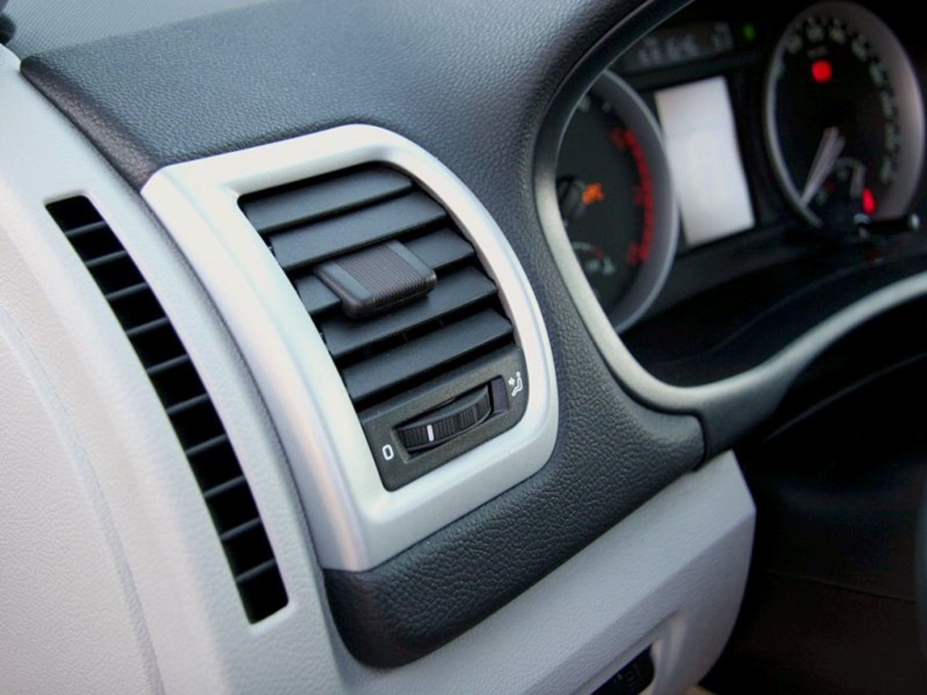 Nowa Škoda Fabia 1,2 l 44 kW: pierwsze jazdy i wszystkie dane