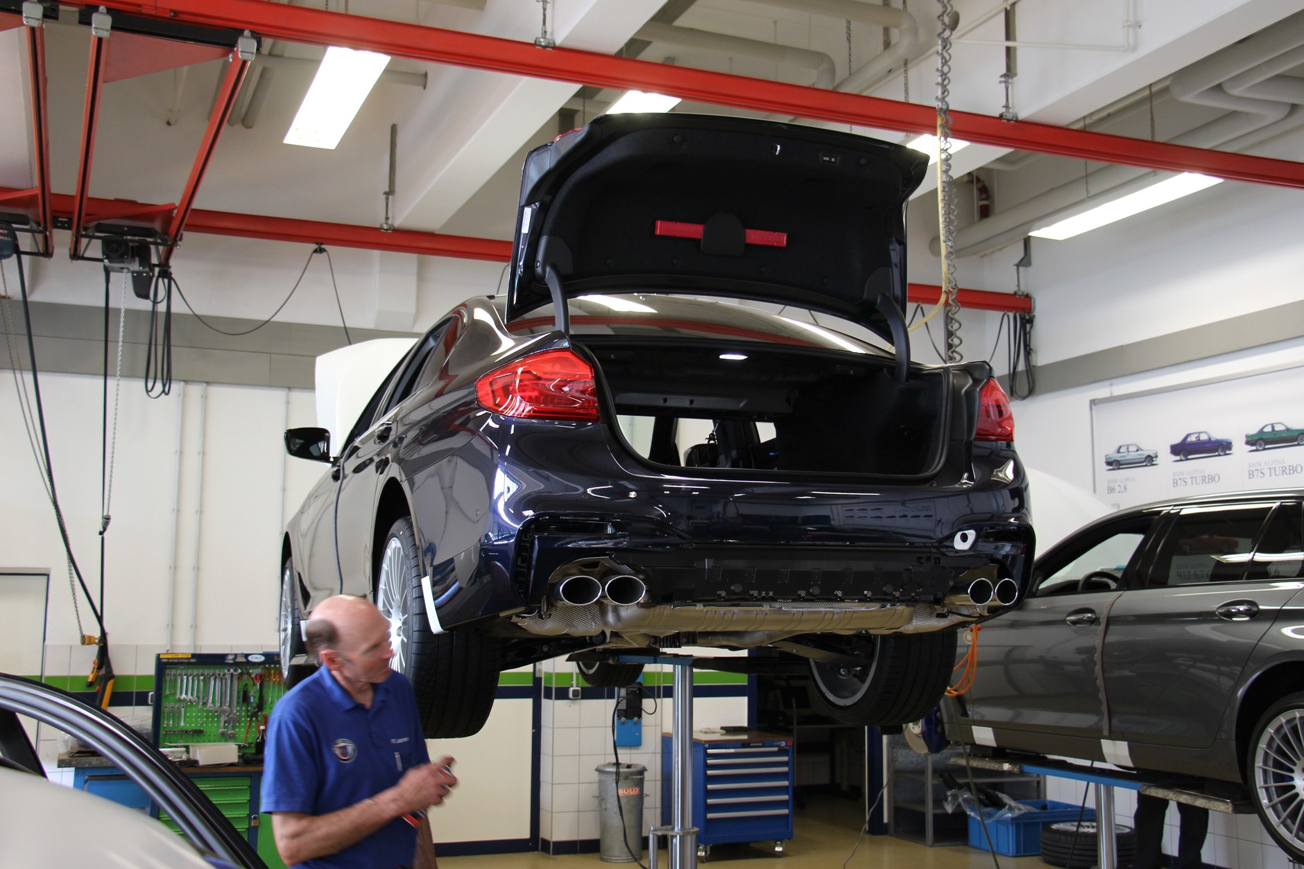 Alpina - siedzieba firmy