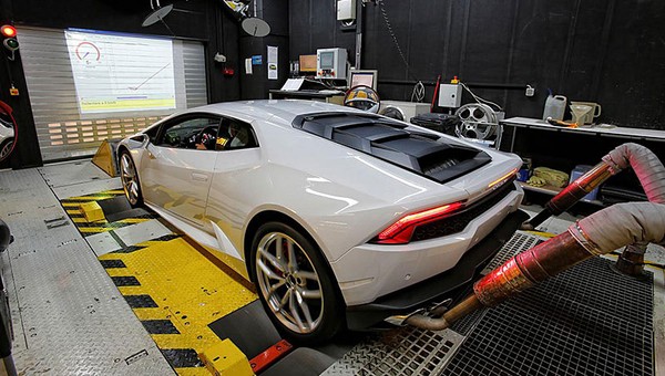 Lamborghini Huracán bije rekordy