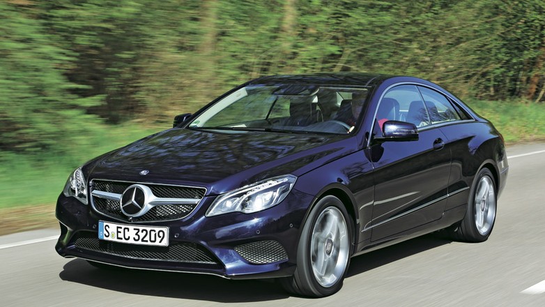 Test Mercedesa E 400 Coupe: auto ze studia fitness
