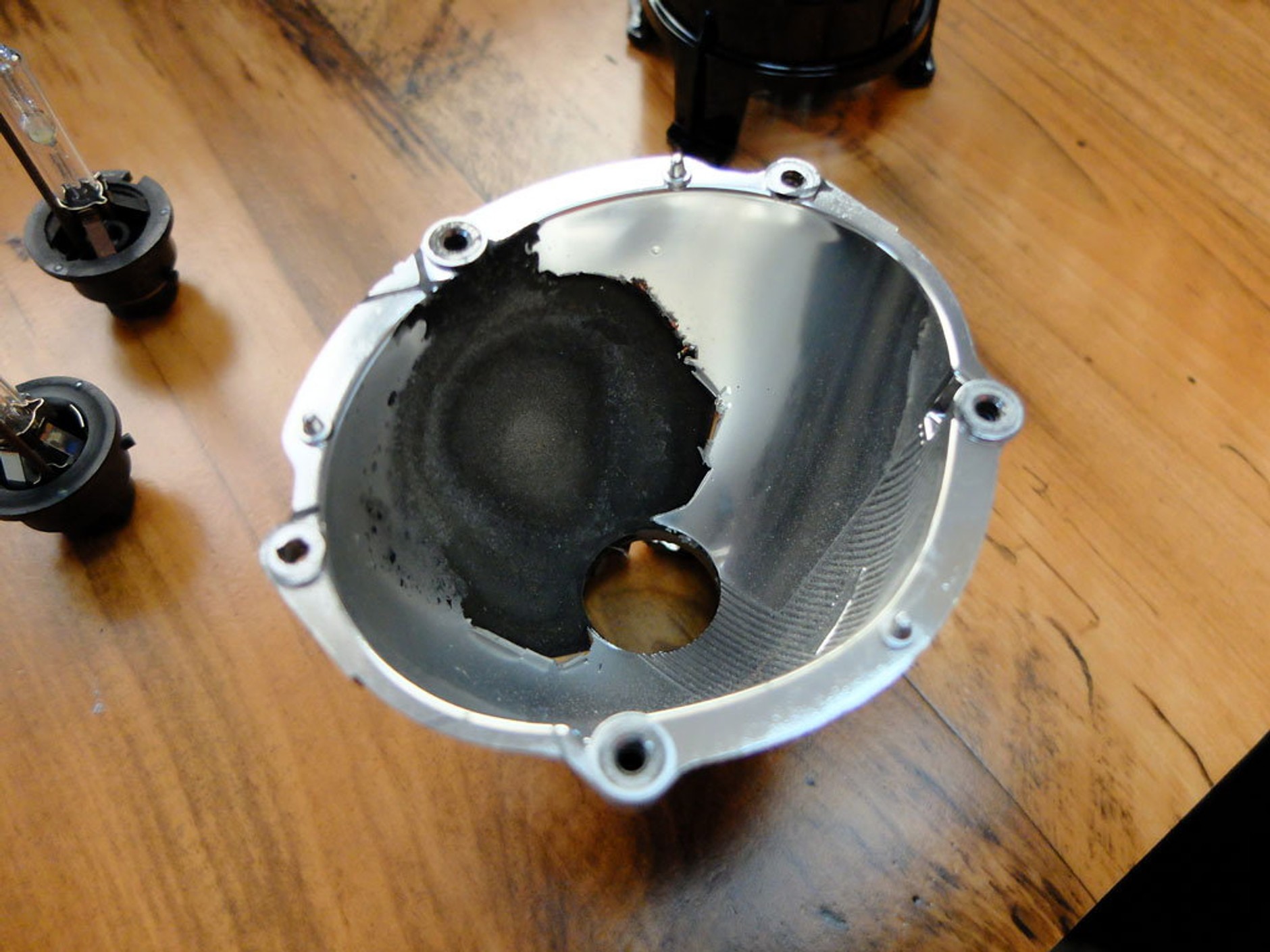 Regeneracja reflektorów krok po kroku