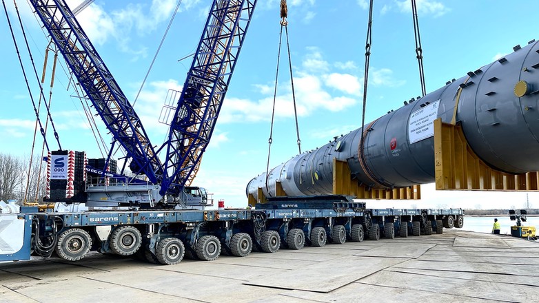 Wyładunek Wash Tower - nabrzeże Wisły w Płocku - DSV