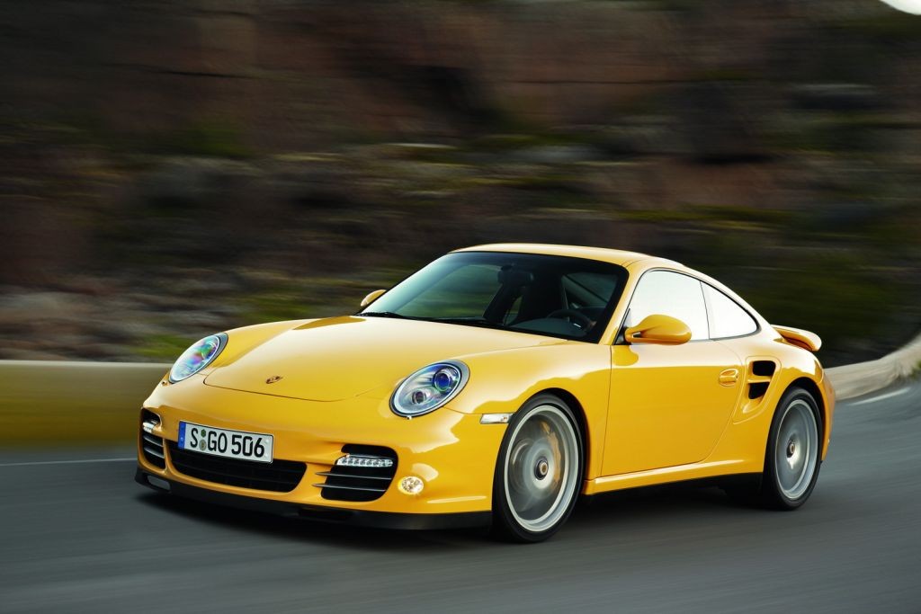 Porsche 911 Turbo - Nowy silnik dla wersji coupe i cabrio