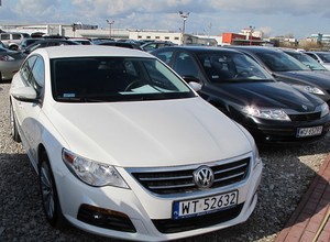 Szukamy aut z ogłoszenia: Passat CC bez przebiegu ale bity