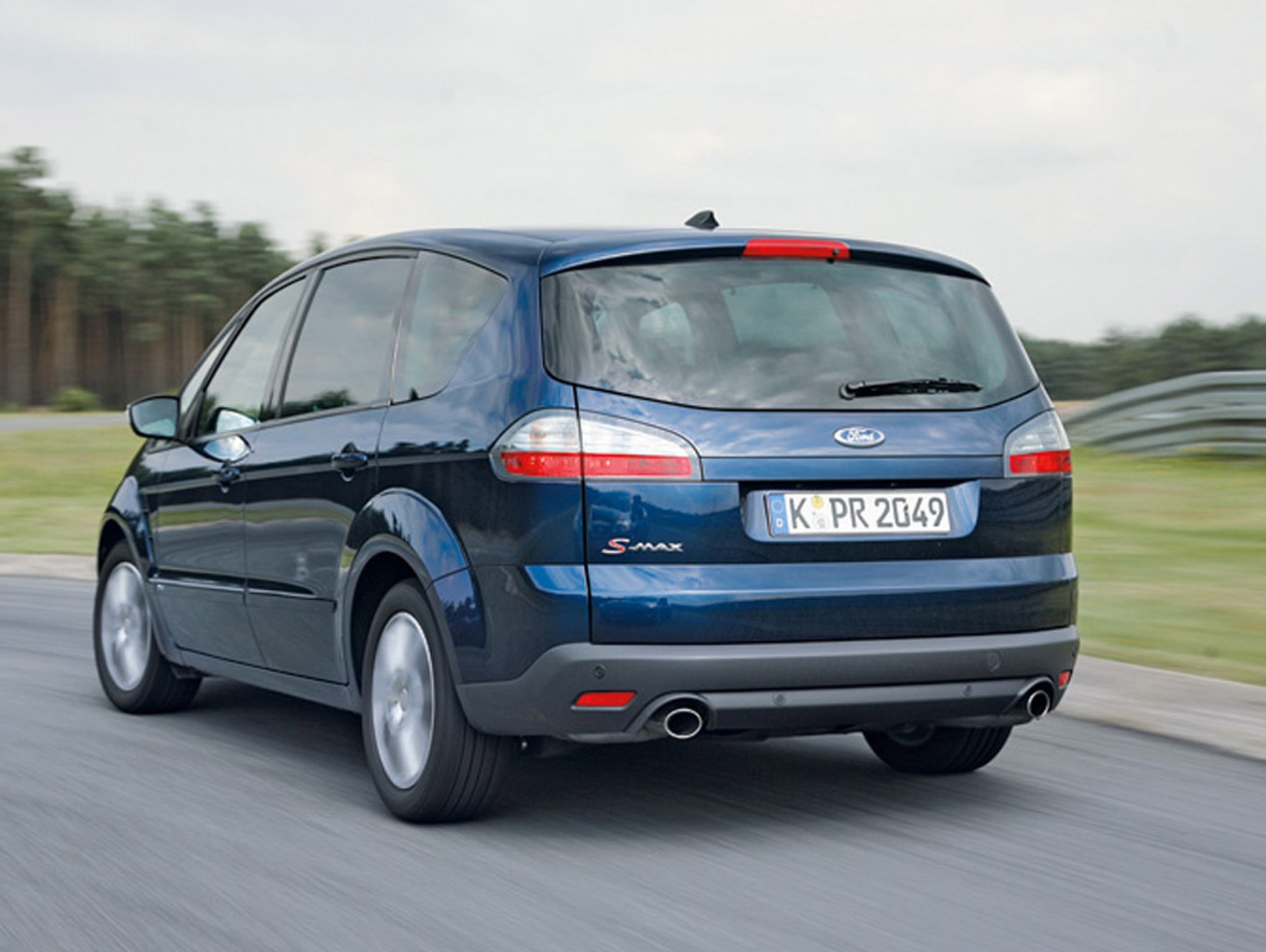 Oto najmniej i najbardziej paliwożerne samochody!