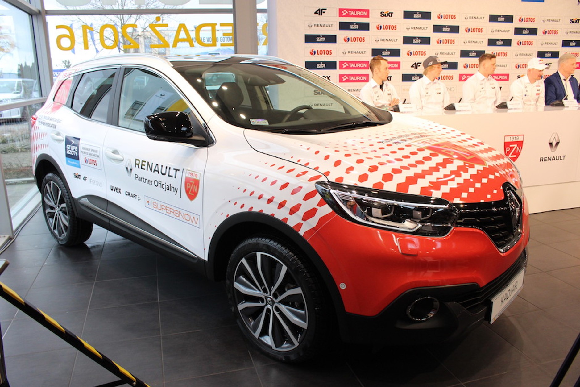 Samochody Renault dla PZN