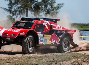 Dakar 2015: Adam Małysz w płomieniach