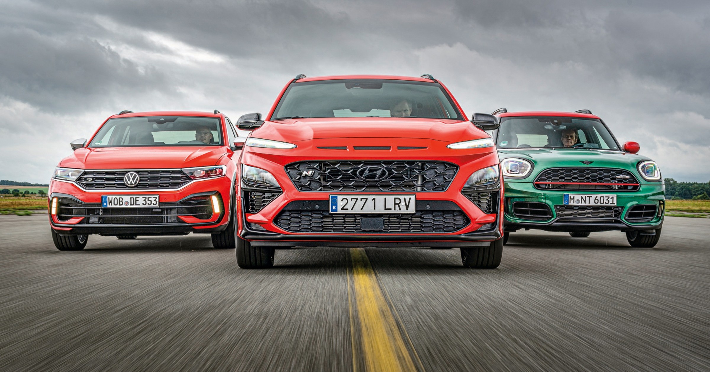 Hyundai Kona N, Mini Countryman John Cooper Works, Volkswagen T-Roc R