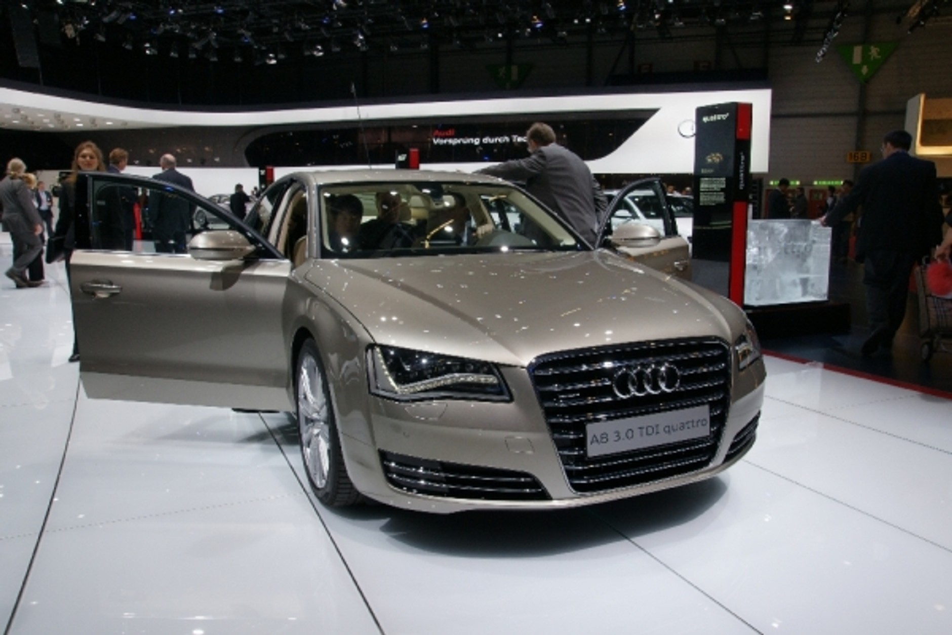 Genewa 2010: pierwszy dzień prasowy (galeria 2.)