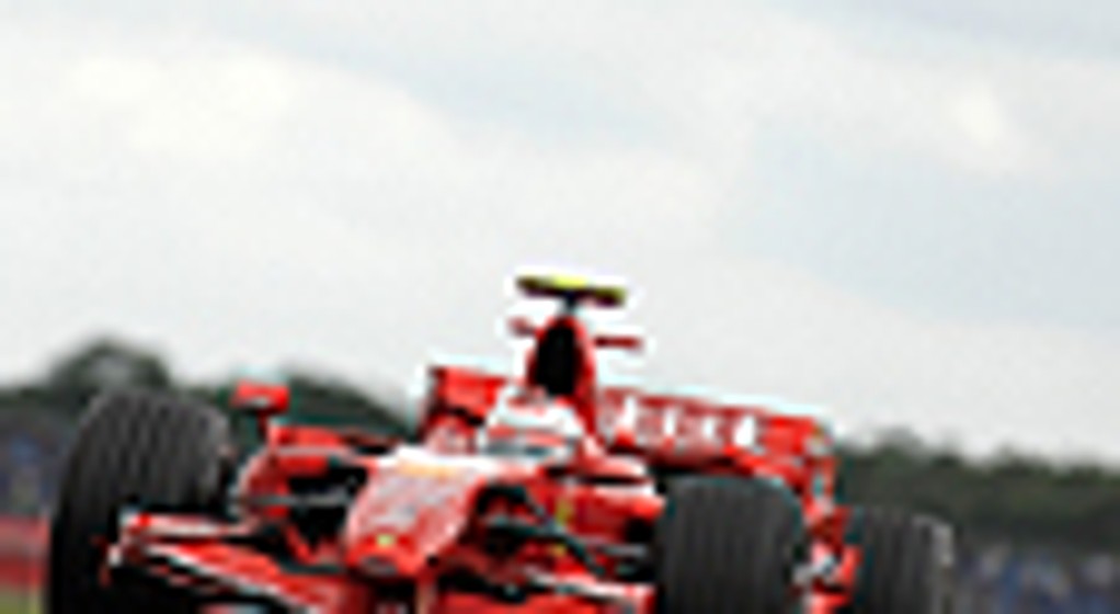 Kubica znów blisko podium