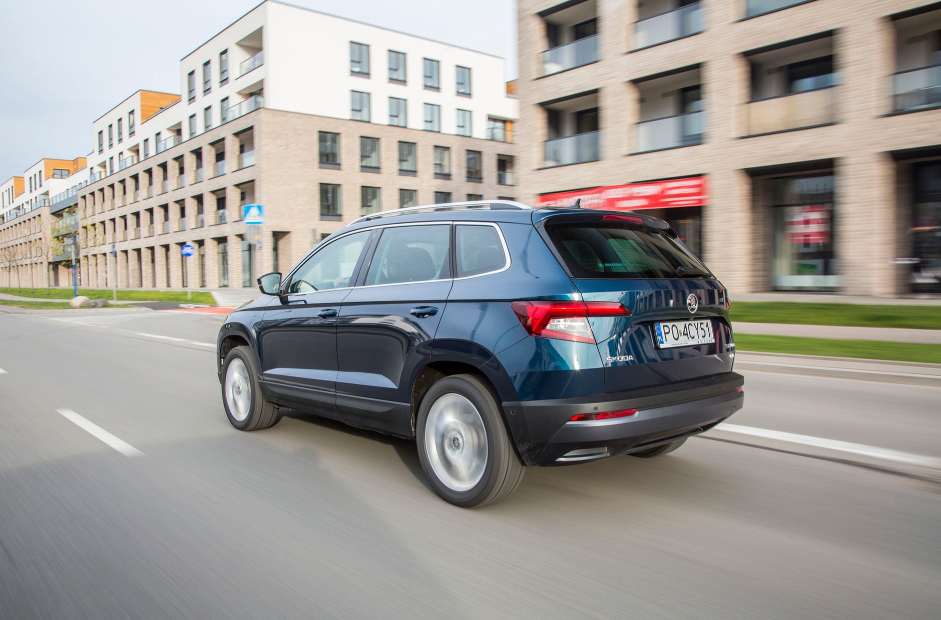 Prześwit 176 mm nie tylko pozwolipokonać wysokie krawężniki, lecz także przyda się na bezdrożach.