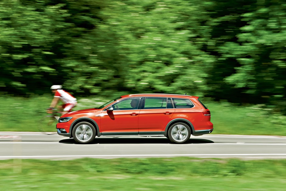 Volkswagen Passat Alltrack kontra Subaru Outback