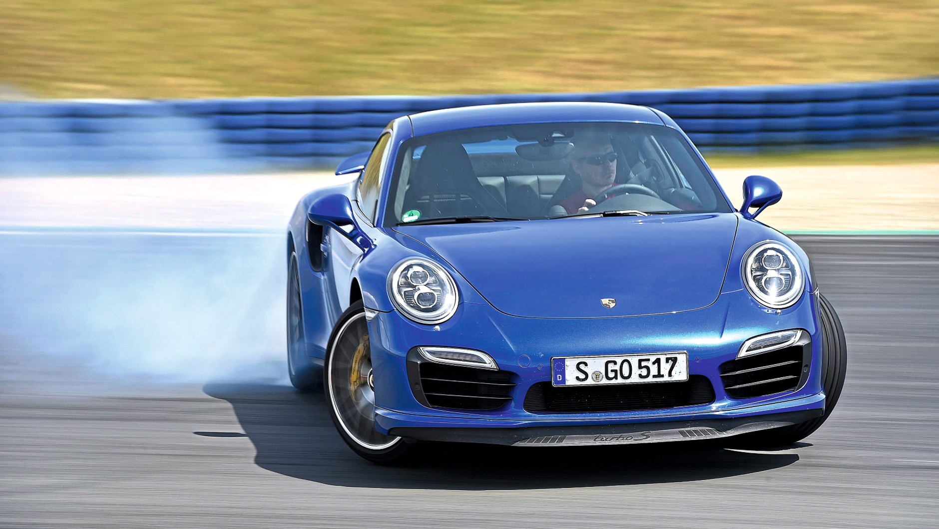 Porsche 911: supersamochód, którym da się jeździć na co dzień. 