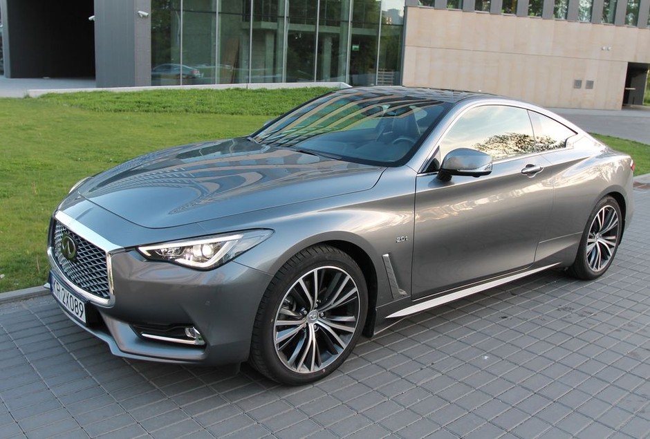 Infiniti Q60 2.0t
