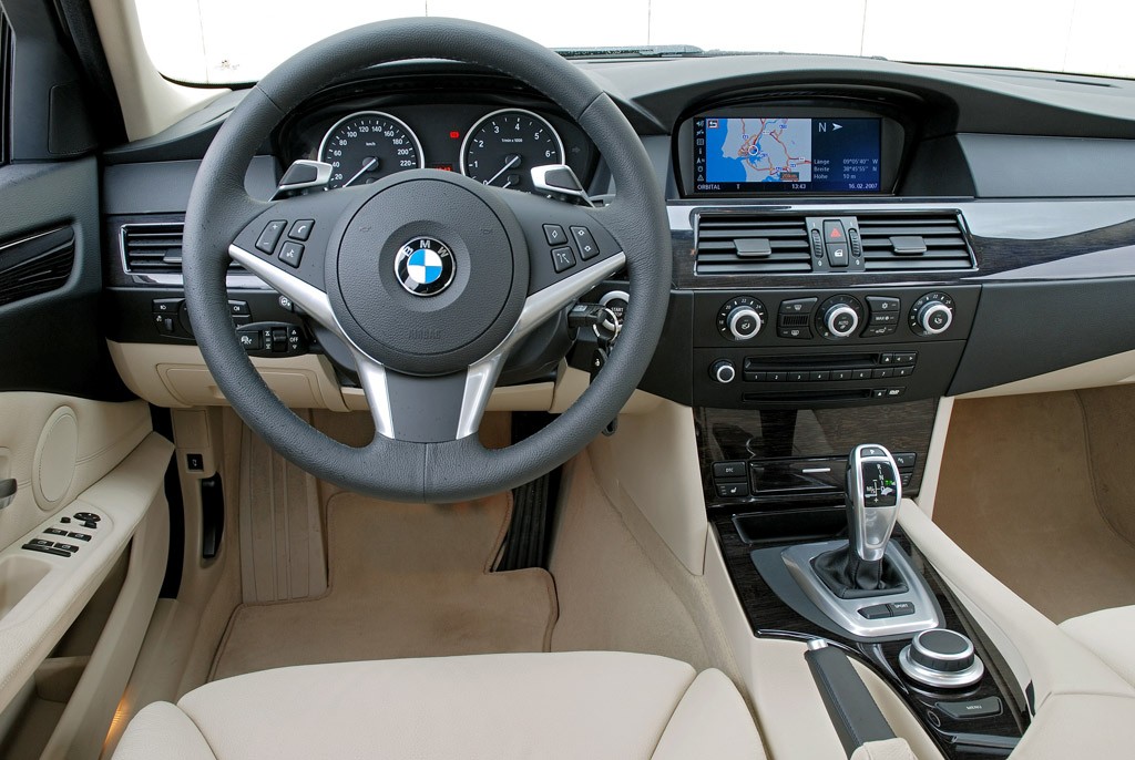 BMW Serii 5: drogo, ale komfortowo!