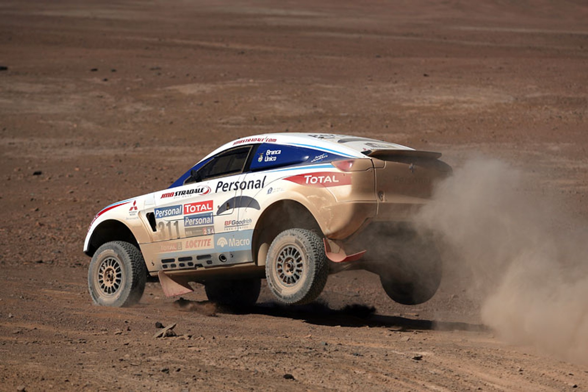 Rajd Dakar 2010: Przygoński goni najlepszych, pech Hołowczyca (9. etap na żywo, wyniki, foto)