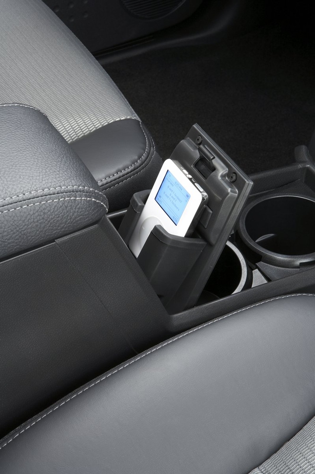 Dodge Dakota 2008: mocniejszy, praktyczniejszy, oszczędniejszy