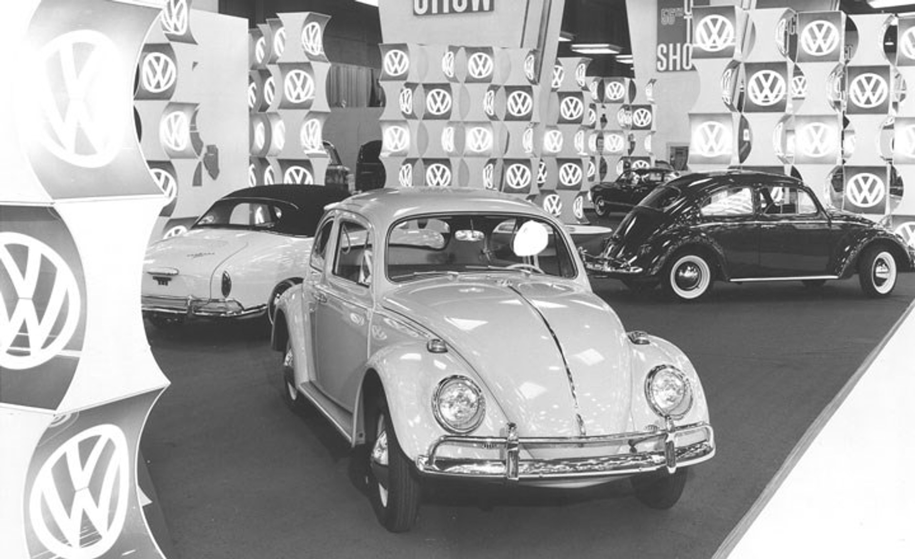 Salon samochodowy w Chicago (1964)