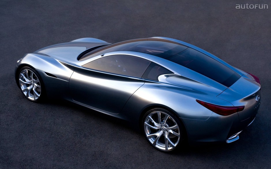 Infiniti Essence