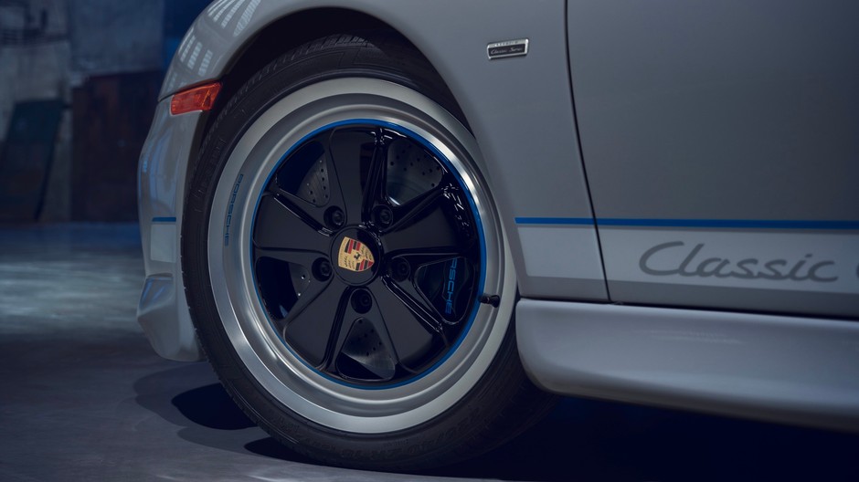 Porsche 911 Classic Club Coupe