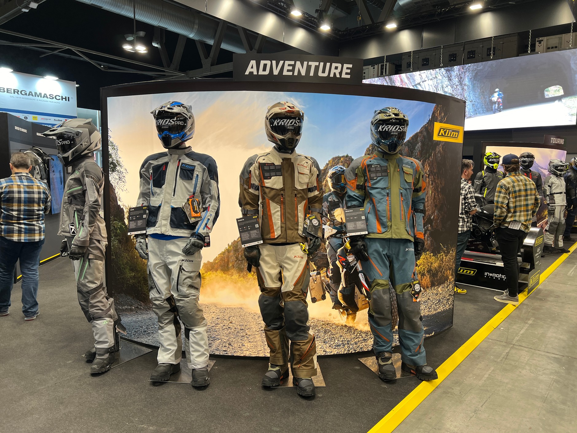 Wystawa motocyklowa EICMA 23