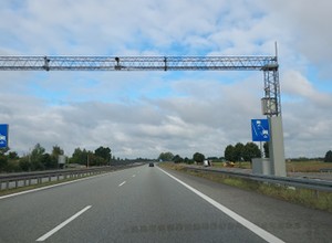 Kierowcy są kontrolowani przez wiele kilometrów. Tylko w sierpniu uruchomiono siedem nowych odcinków