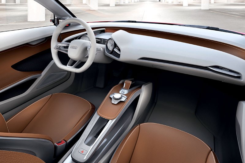Audi e-tron: w sprzedaży od 2012