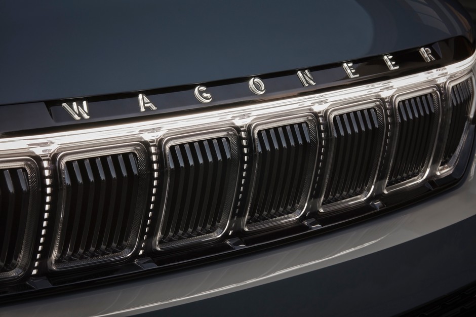 Jeep Grand Wagoneer