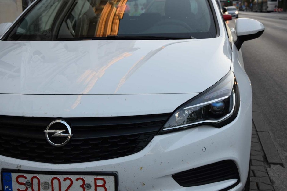 Opel Astra V (K)