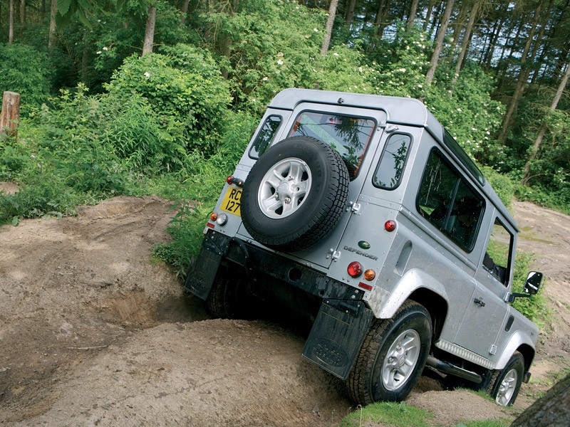 Land Rover wyprodukował 4 mln samochodów terenowych