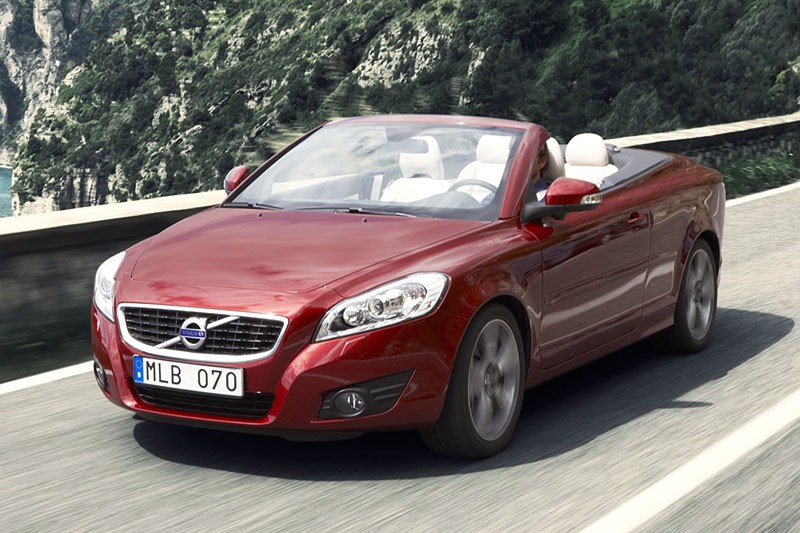 IAA Frankfurt 2009: Volvo w kolorze flamenco - czyli nowe C70