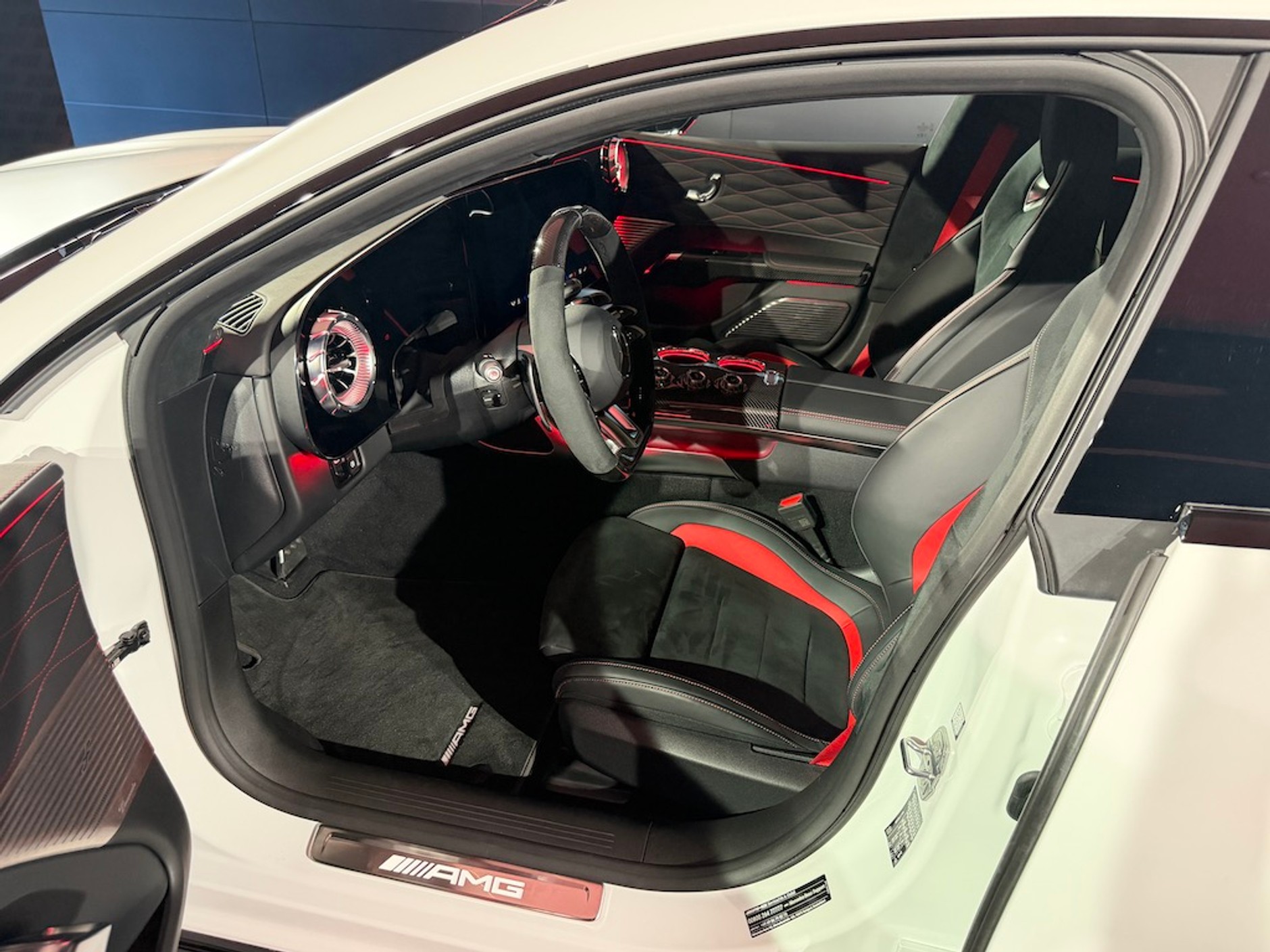 Nowy elektryczny Mercedes AMG GT 4-Door Coupe