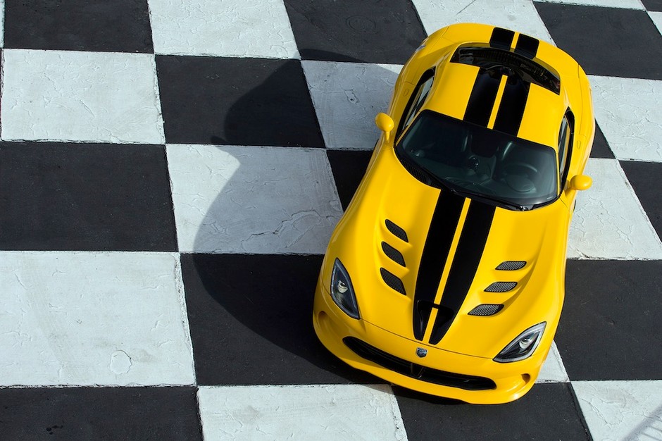 SRT Viper: amerykański drapieżnik