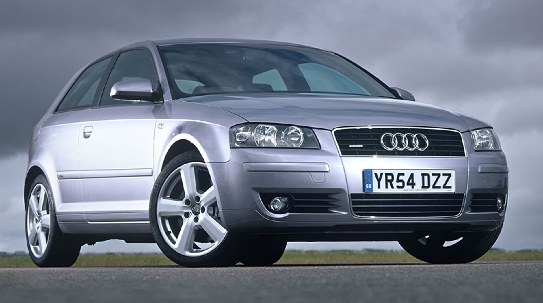 Ojeté auto desetiletí: Podle Britů je nejlepší volbou Ford Focus