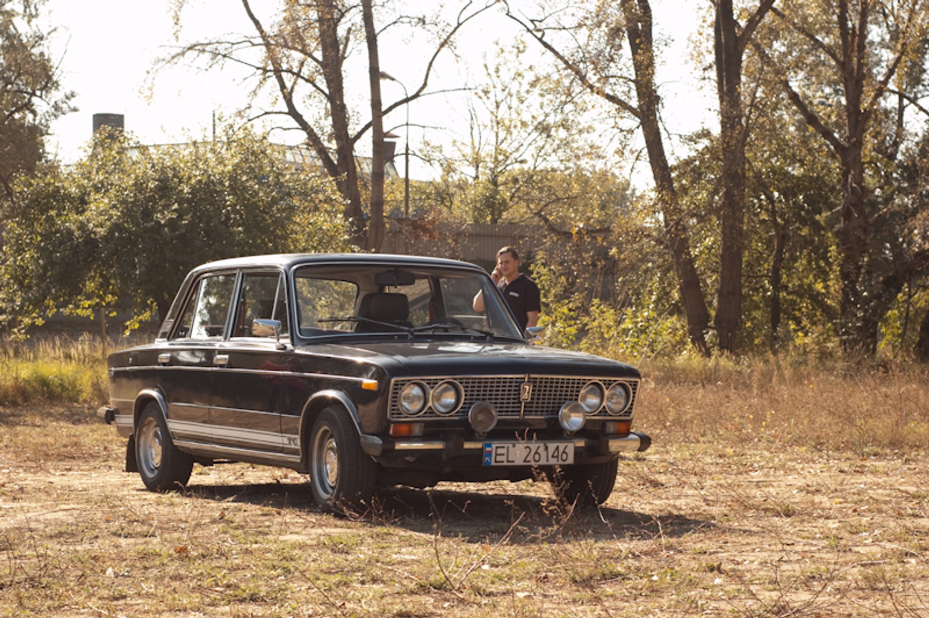 Polskie motocykle i samochody na torze FSO