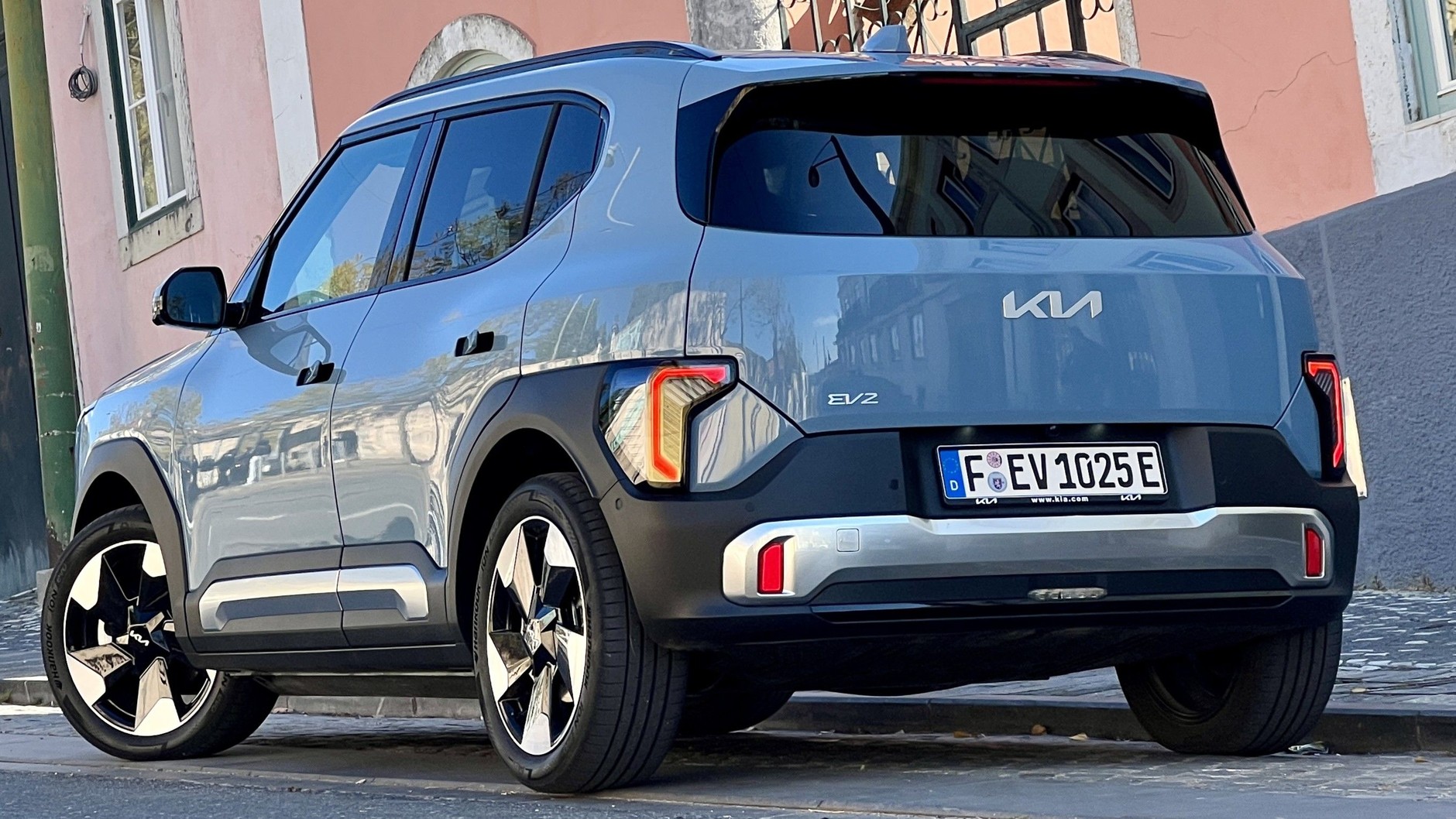 Kia EV2